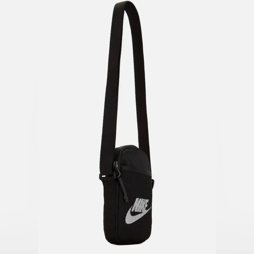 Nike Heritage Crossbody Bag (Small 1L) Black/White BA5871-010